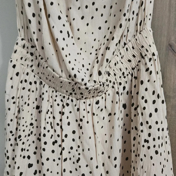 Olivaceous off shoulder spotted cheetah print mini dress. Size medium NWT - Picture 11 of 13